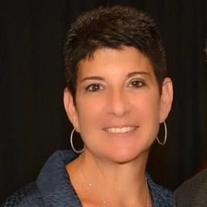 Meet your Posher, Sari